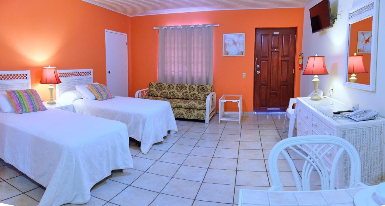 Aruba Quality Apartments & Suites Palm Beach Exterior photo