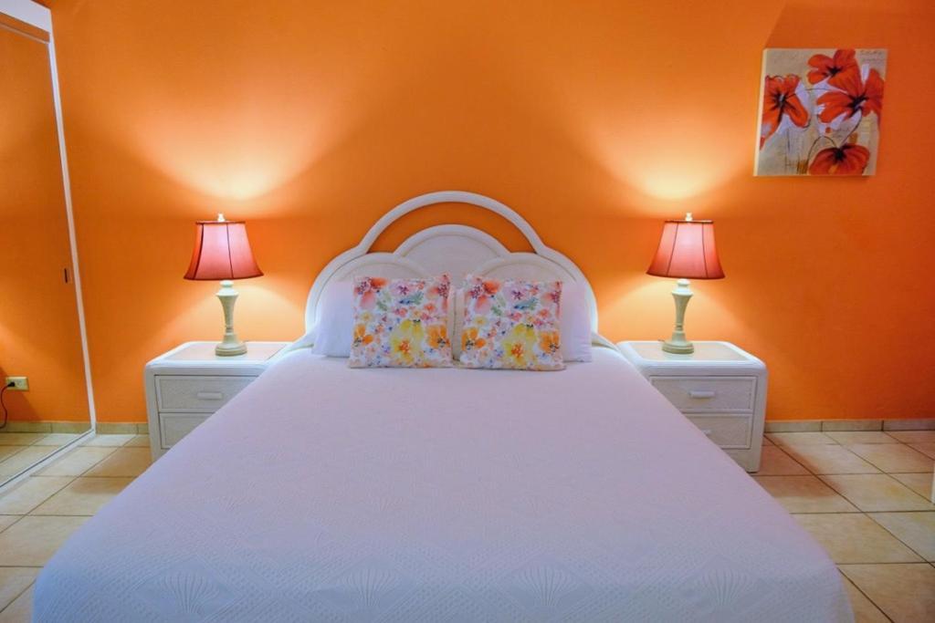 Aruba Quality Apartments & Suites Palm Beach Exterior photo